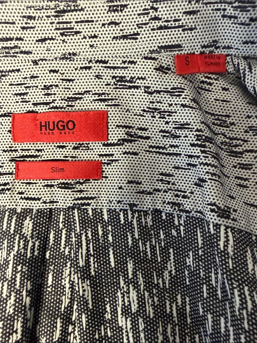Hugo Boss Slim Fit Shirt Men’s Small Gray Pattern Button Front - Picture 7 of 7